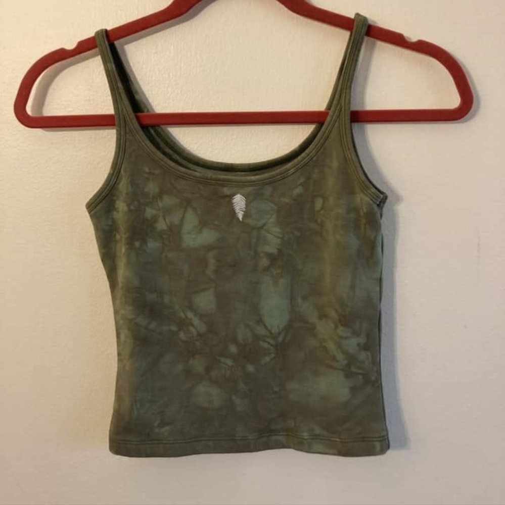 ISO purusha top!